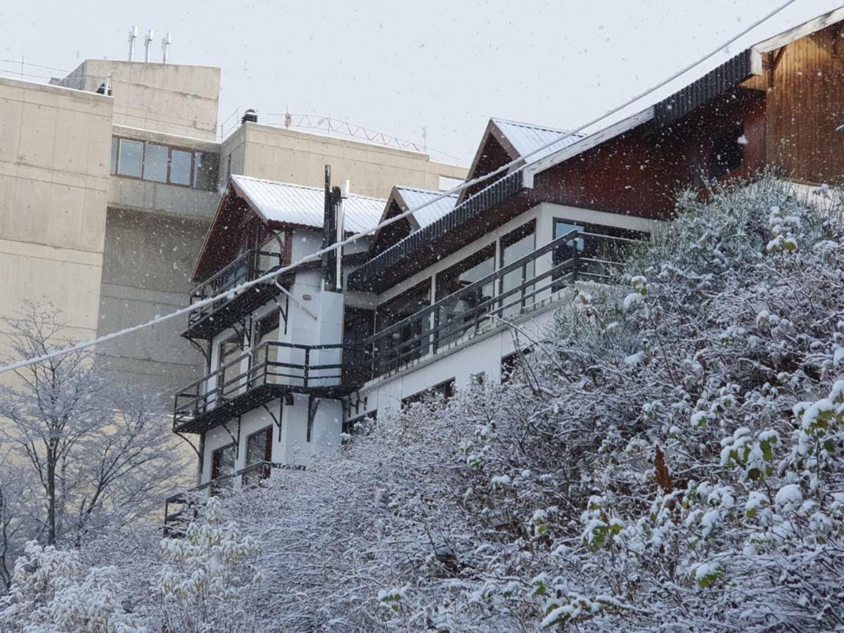 Hosteria Residencia Linares Ushuaia Eksteriør billede