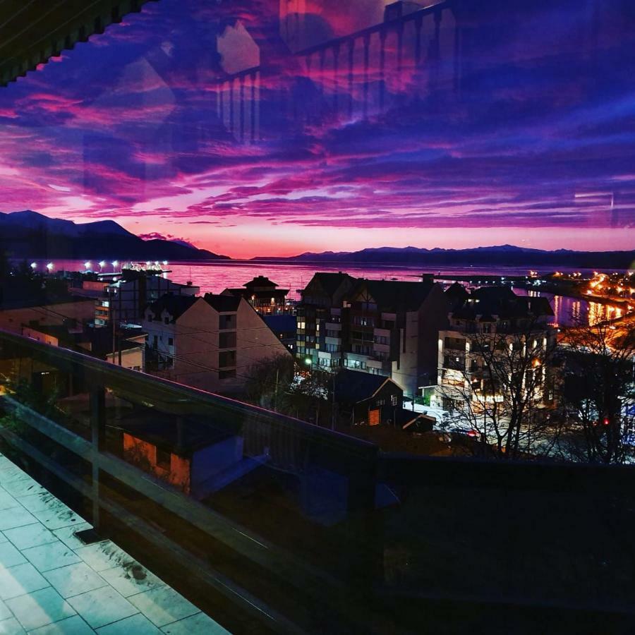 Hosteria Residencia Linares Ushuaia Eksteriør billede